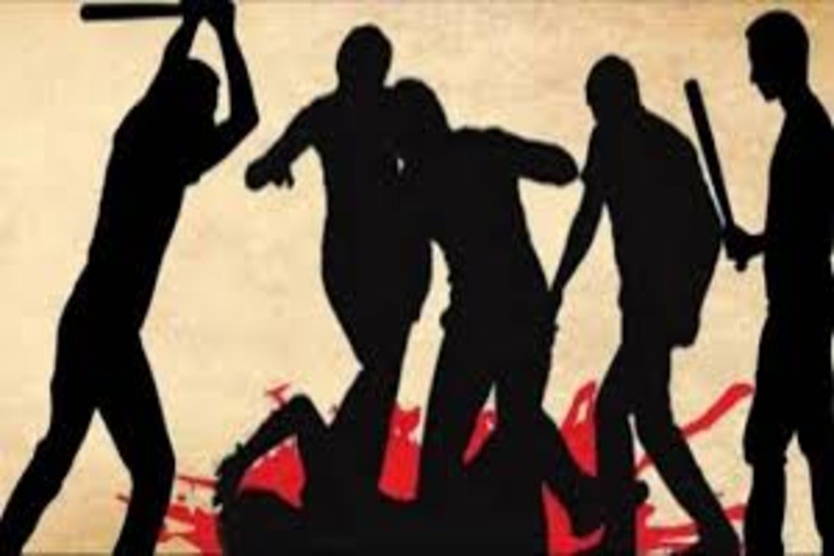 ब्रेकिंग न्यूज: खडकीत टोळक्याची दहशत! जुन्या भांडणाच्या रागातून रिक्षातील तरुणावर घातक हत्याराने जीवघेणा हल्ला; दोन आरोपींना अटक