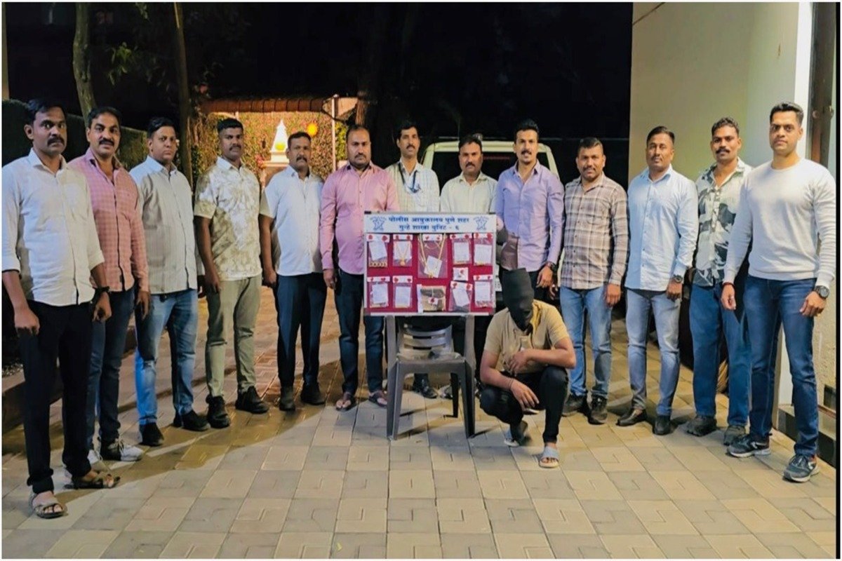 ब्रेकिंग न्यूज: पुणे गुन्हे शाखेची मोठी कारवाई! अग्निशस्त्र व जिवंत काडतुसांसह सराईत घरफोडी करणाऱ्याला अटक; १८ लाखांचा ऐवज जप्त!